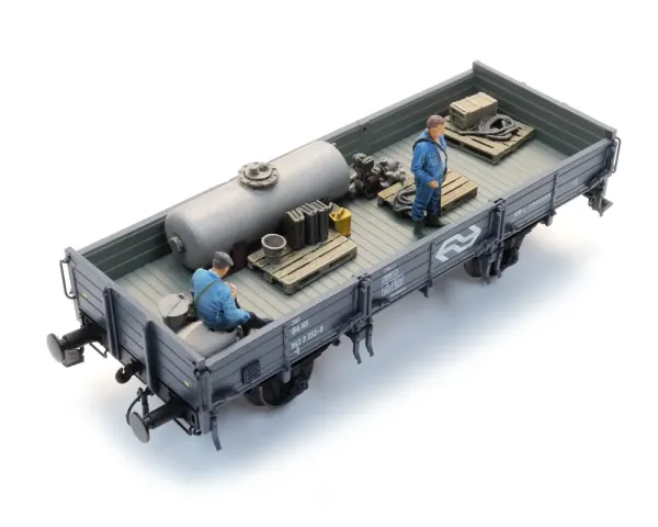 Artitec_28127___LADING__SPROEIWAGEN_O_A__ZANDWAGEN___2_FIGUREN
