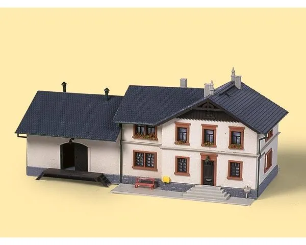 Auhagen_11362___STATION_OBERRITTERSGR_N