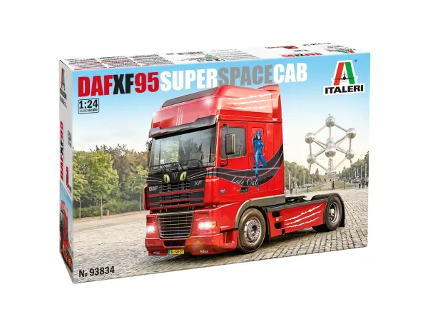 Italeri_938034___1_24_DAF_XF_95_SUPER_SPACE_CAB