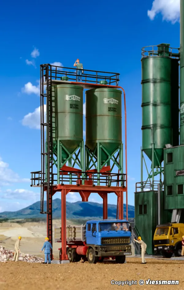 Kibri_39931___H0_DUBBELE_SILO_SCHWARZBAU_1