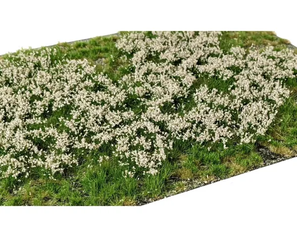 LAYERED_TUFTS_FLOWERS_SAND_2