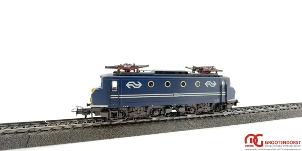 M_rklin_3327___E_loc_1135_NS__geweatherd_