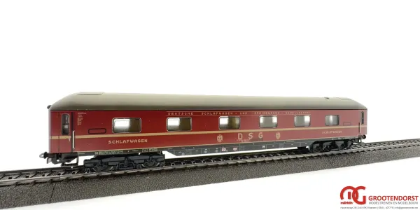 M_rklin_4064