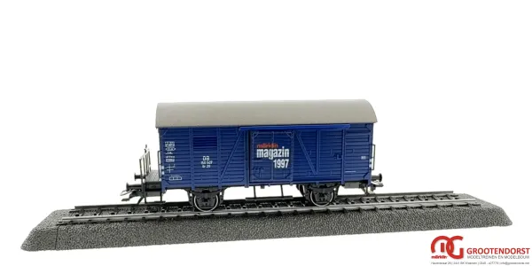 M_rklin_48752_1