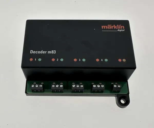 M_rklin_60832___Decoder_m83