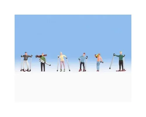 Noch_15827___SKIERS