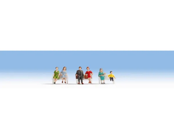 Noch_18131___ZITTENDE_FIGUREN