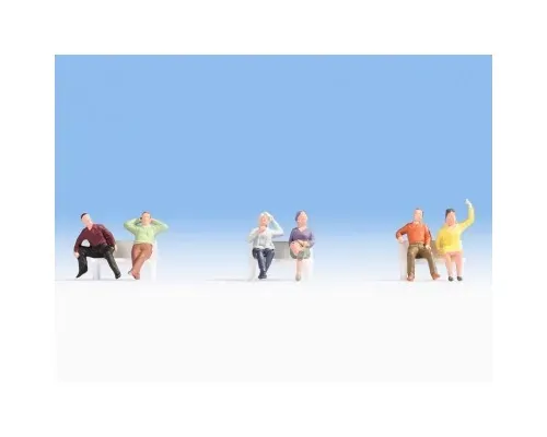 Noch_18132___ZITTENDE_FIGUREN