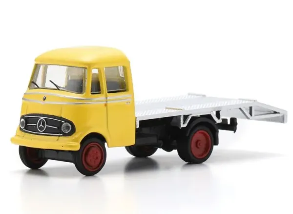 Schuco_26783___MB_L319_AUTOTRANSPORTER