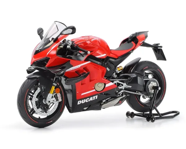Tamiya_14140___DUCATI_SUPERLEGGERA_V4