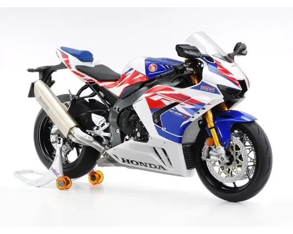 Tamiya_14141___HONDA_CBR1000RR_R_FIREBLADE_SP_30TH_ANNIVERSARY
