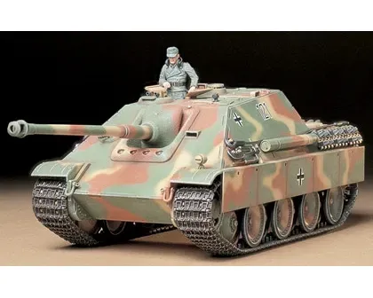 Tamiya_35203___GERMAN_TANK_DESTROYER_JAGDPANTHER_LATE_VERSION