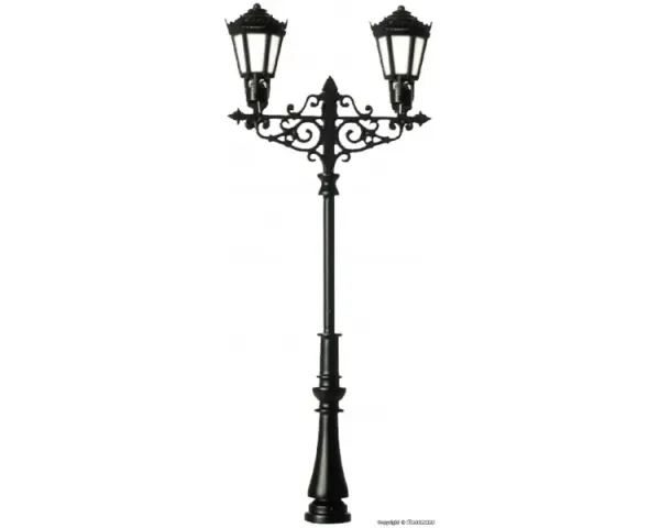 Viessmann_6397___H0_GASLANTAARN_2_ARMEN