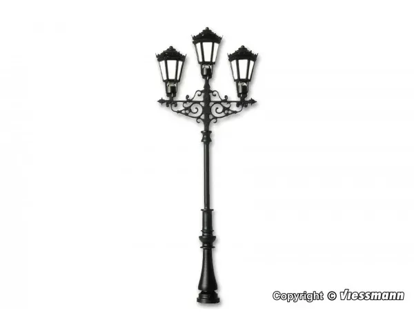 Viessmann_6398___H0_GASLANTAARN_3_ARMEN