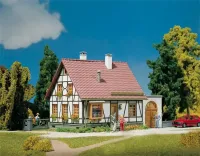 Faller_130215___VAKWERKHUIS_MET_GARAGE