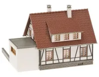 Faller_130215___VAKWERKHUIS_MET_GARAGE_1