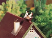 Faller_130280___HUIS_MET_OOIEVAARSNEST_1