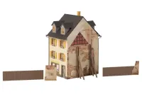 Faller_130692___OUD_STADSHUIS_MET_SCHUTTING_1