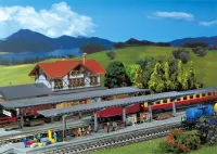 Faller_222126___2_PERRONS