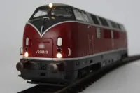 Piko_52600___DIESELLOC_V_200_1_DB_III_1