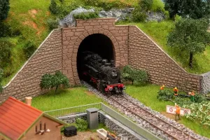 Faller_120577___TUNNELPORTALEN_ENKELSPORIG_2_ST_
