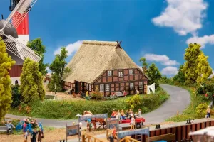 Faller_130552___HALLENHUISBOERDERIJ