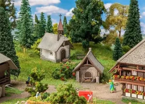 Faller_130571___BOERDERIJ_KAPEL_EN_BAKHUIS_3