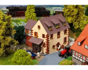 Faller_130586___BURCHTMOLEN
