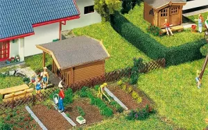 Faller_180402___2_VERSCHILLENDE_HEKKEN__1080_MM