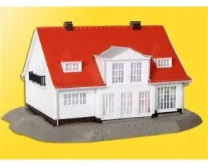 Kibri_38332___H0_LANDHUIS_CLOPPENBURG