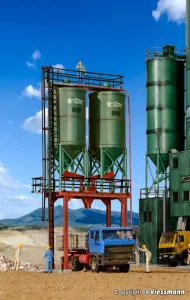 Kibri_39931___H0_DUBBELE_SILO_SCHWARZBAU_1