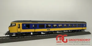 LSM_44081