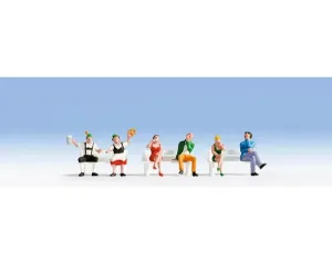 Noch_15536___ZITTENDE_FIGUREN