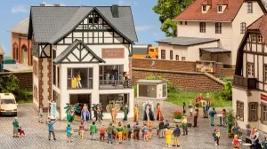 Noch_66501___MODEZAAK_MET_MICRO_MOTION_MODESHOW