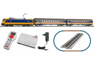 Piko_59016___STARTSET_PSCWLAN__BR_185_NS_INTERCITY_RIJTUIGEN_VI