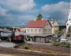 Piko_61820___STATION_BURGSTEIN