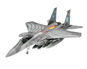 Revell_3841___F_15E_STRIKE_EAGLE