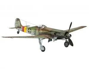 Revell_3981___FOCKE_WULF_TA_152_H