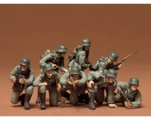 Tamiya_35061___GERMAN_PANZER_GRENADIERS_SET