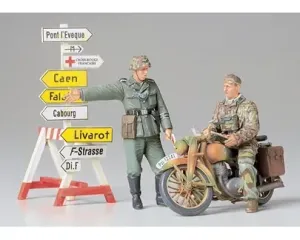 Tamiya_35241___GERMAN_MOTORCYCLE_ORDERLY_SET