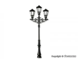 Viessmann_6398___H0_GASLANTAARN_3_ARMEN
